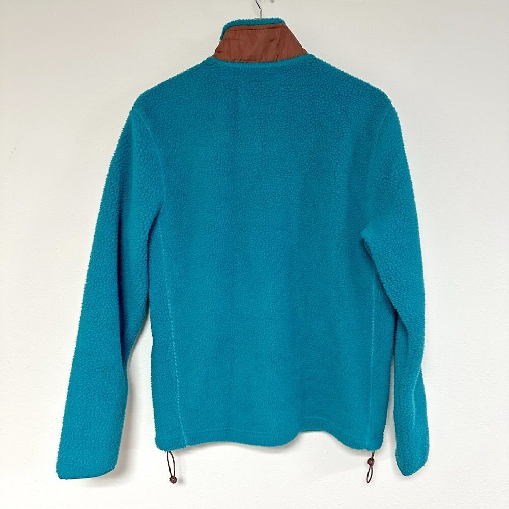 Colorblocked Sherpa Jacket - Picture 6 of 11